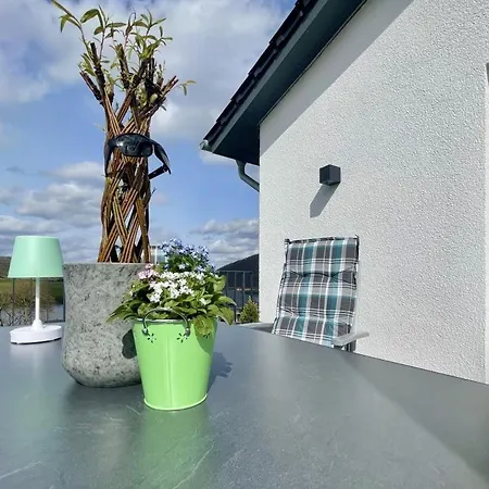 Prázdninový dům Sonnenweg 36 Lakeview House Tuerkis Diemelsee